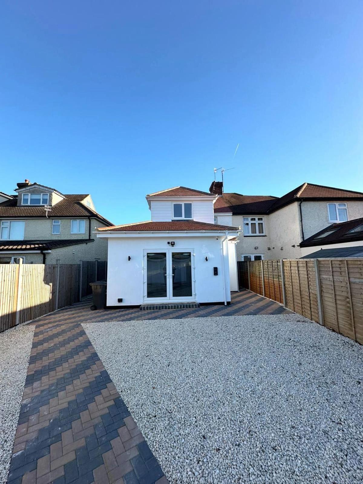 Newmarket Road Studios And Suites By Tas Accommodations Κέμπριτζ Εξωτερικό φωτογραφία
