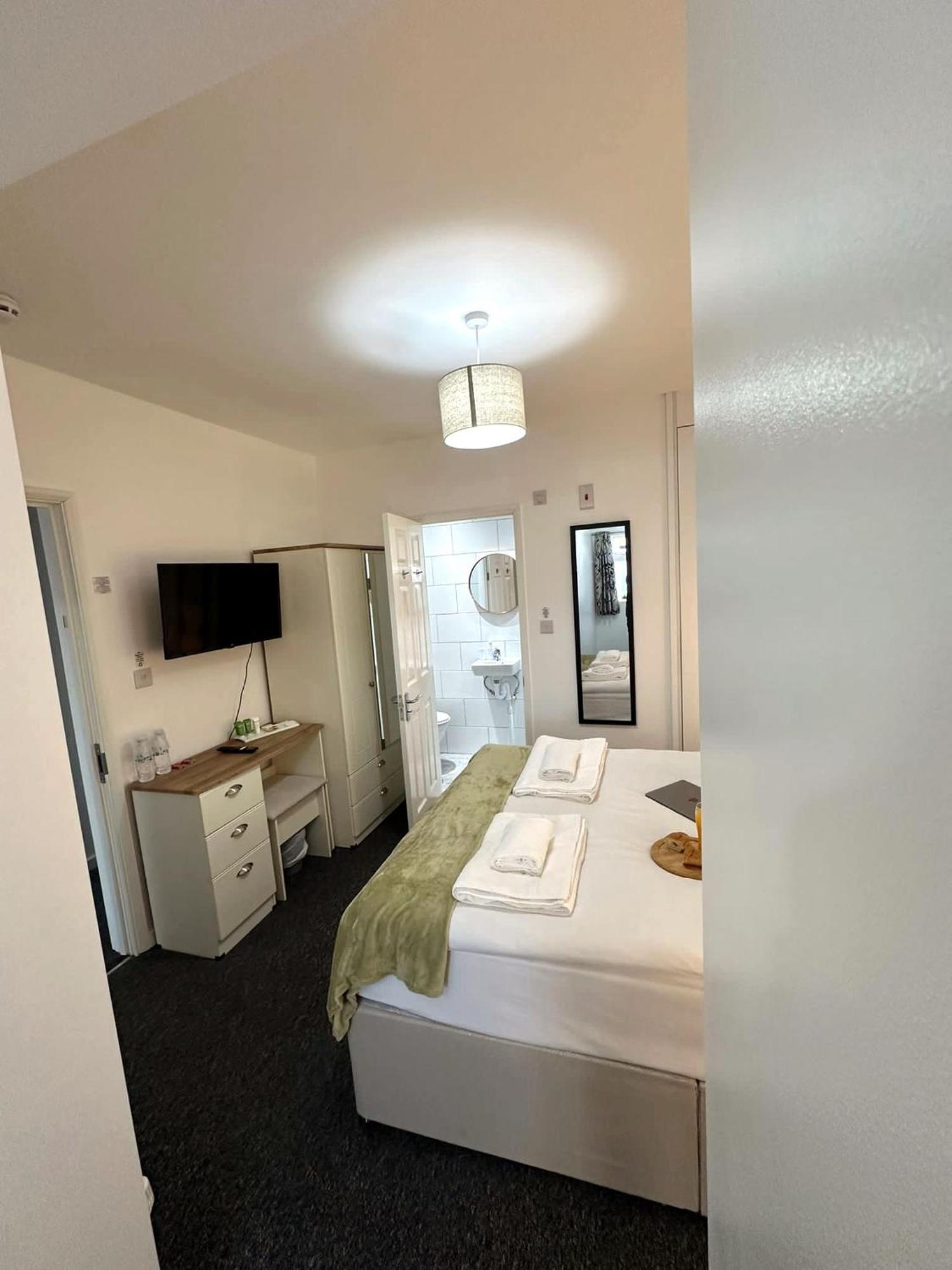 Newmarket Road Studios And Suites By Tas Accommodations Κέμπριτζ Εξωτερικό φωτογραφία