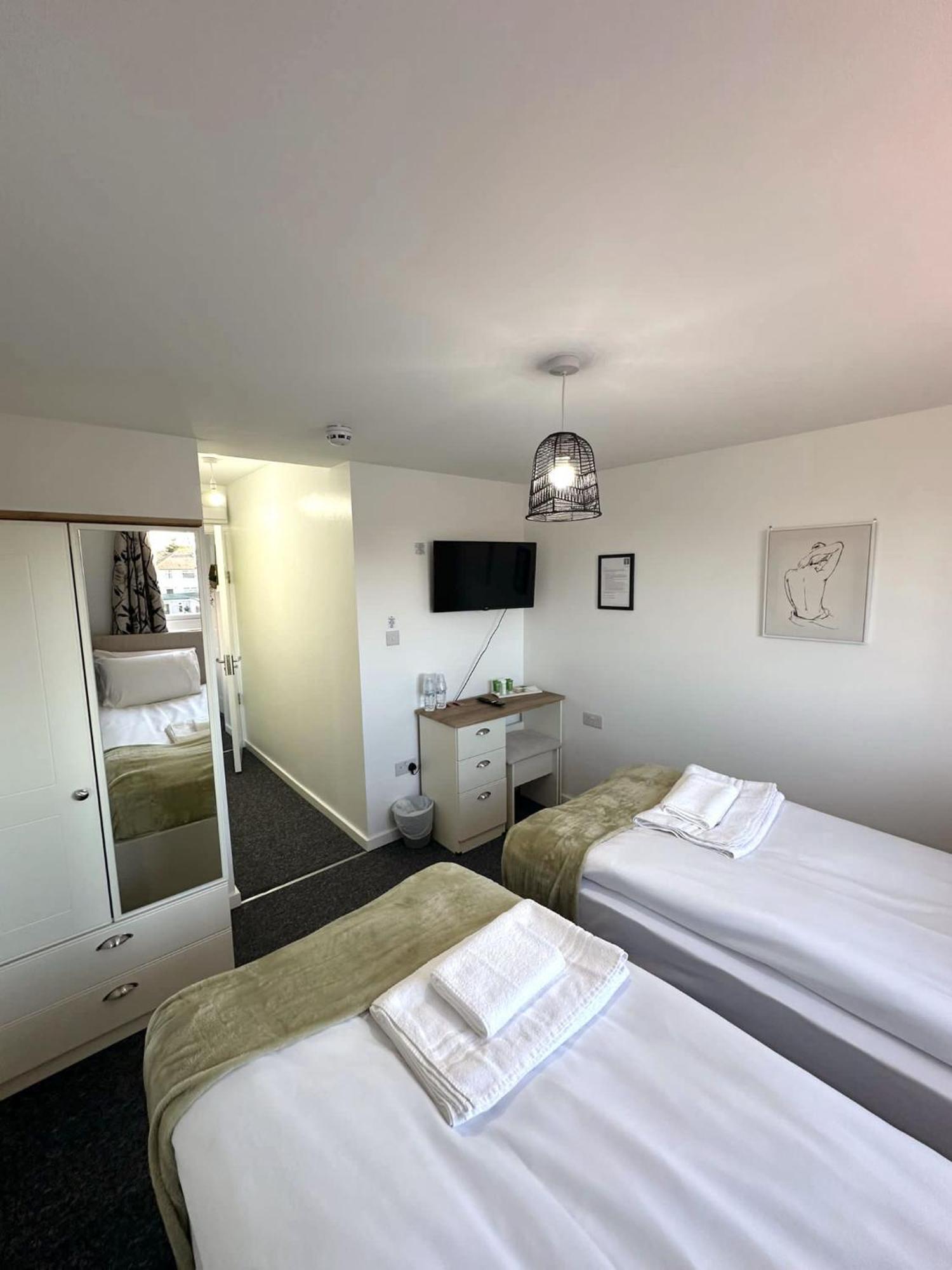 Newmarket Road Studios And Suites By Tas Accommodations Κέμπριτζ Εξωτερικό φωτογραφία